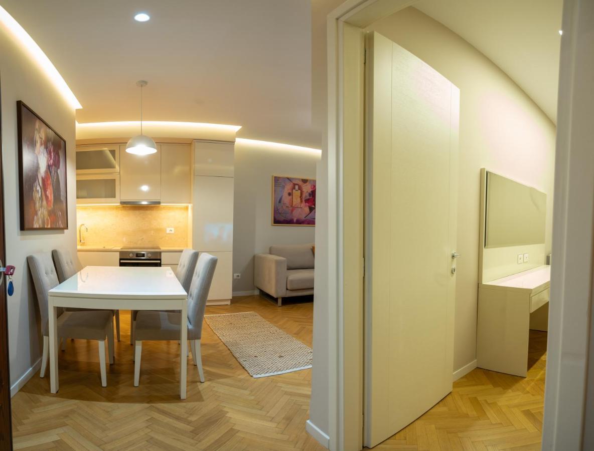Center Tirana Liv Apartment Zewnętrze zdjęcie